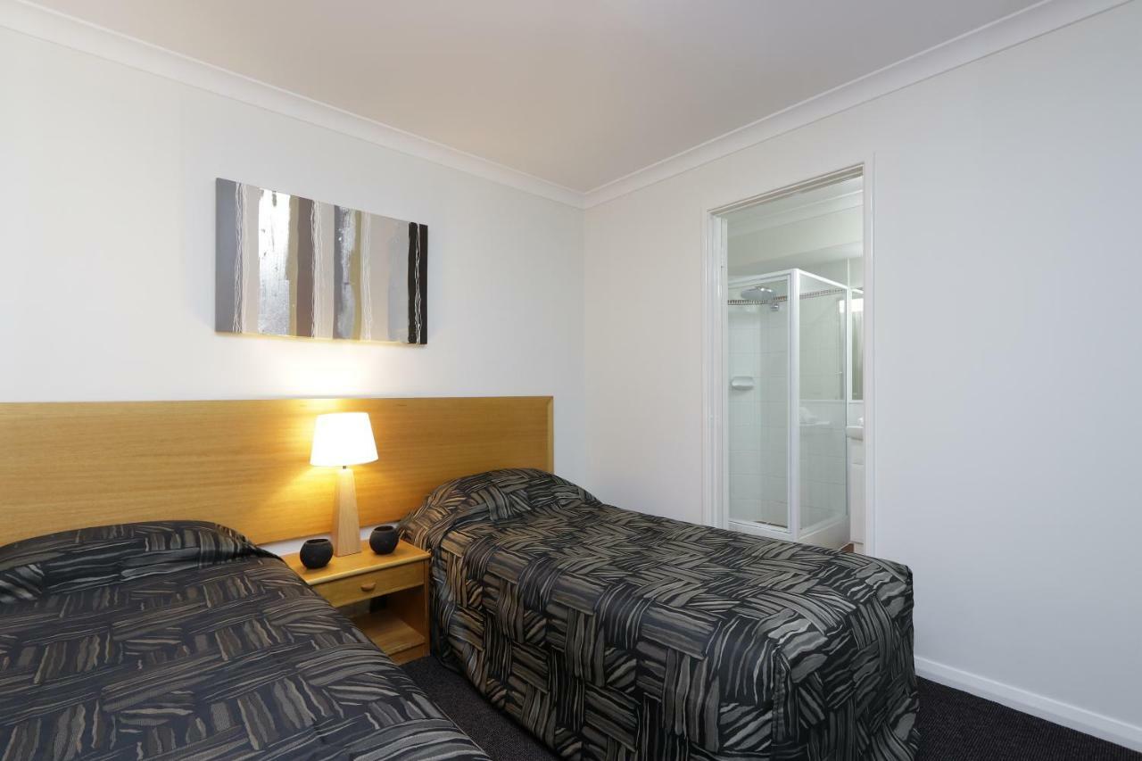 Hillarys Marina Apartment Перт Экстерьер фото