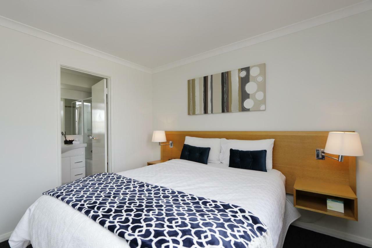 Hillarys Marina Apartment Перт Экстерьер фото